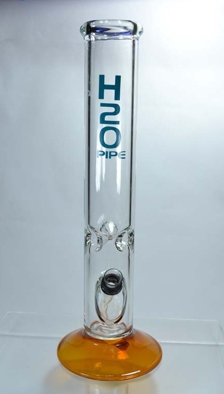 H20 PIPE BONG